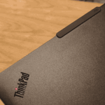 【维P测评】首发 ThinkPad P16v 2025 AI 元启版上手体验 – 意式西装移动工作站有型 靠谱印象客户觉得你行